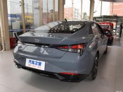 2021 1,5 л вариатор GLX Elite Edition 2021 1.5L CVT GLX Elite Edition Фото 13 из 105