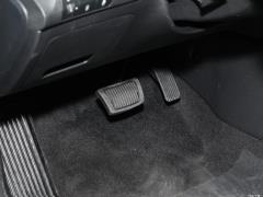 2021 1,5-литровый вариатор LUX Premium Edition 2021 1.5L CVT LUX Premium Edition Фото 478 из 544