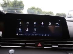 2021 1,5 л вариатор GLX Elite Edition 2021 1.5L CVT GLX Elite Edition Фото 171 из 544