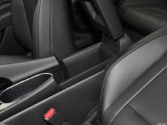 2021 1,5 л вариатор GLX Elite Edition 2021 1.5L CVT GLX Elite Edition Фото 430 из 544