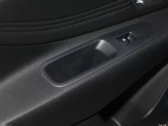 2021 1,5-литровый вариатор LUX Premium Edition 2021 1.5L CVT LUX Premium Edition Фото 488 из 544