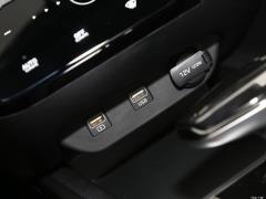 2021 1,5 л вариатор GLX Elite Edition 2021 1.5L CVT GLX Elite Edition Фото 184 из 544