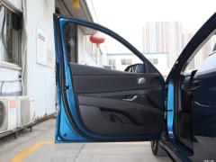 2021 1,5-литровый вариатор LUX Premium Edition 2021 1.5L CVT LUX Premium Edition Фото 468 из 544