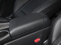 2021 1,5-литровый вариатор LUX Premium Edition 2021 1.5L CVT LUX Premium Edition Фото 476 из 544