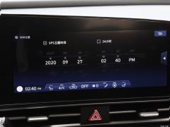 2021 1,5-литровый вариатор LUX Premium Edition 2021 1.5L CVT LUX Premium Edition Фото 244 из 544