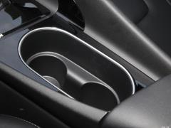 2021 1,5-литровый вариатор LUX Premium Edition 2021 1.5L CVT LUX Premium Edition Фото 254 из 544