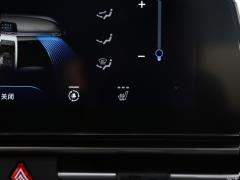 2021 1,5 л вариатор GLX Elite Edition 2021 1.5L CVT GLX Elite Edition Фото 176 из 544