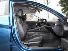 2021 1,5 л вариатор GLX Elite Edition 2021 1.5L CVT GLX Elite Edition Фото 445 из 544