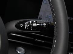 2021 1,5-литровый вариатор LUX Premium Edition 2021 1.5L CVT LUX Premium Edition Фото 203 из 544