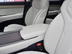 2021 3.8-литровая корейская версия шоу-кара 2021 3.8L Korean show car Фото 238 из 283