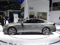 2020 380TGDi автоматическая ТОП флагманская версия 2020 380TGDi automatic TOP flagship version Фото 21 из 185