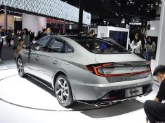 2020 380TGDi автоматическая ТОП флагманская версия 2020 380TGDi automatic TOP flagship version Фото 20 из 185