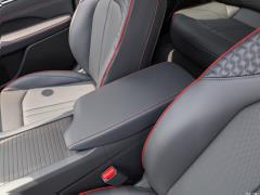 2020 380TGDi автоматическая GLS Deluxe Edition 2020 380TGDi Automatic GLS Deluxe Edition Фото 285 из 468