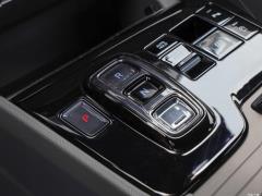 2020 380TGDi автоматическая GLS Deluxe Edition 2020 380TGDi Automatic GLS Deluxe Edition Фото 106 из 468