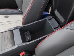 2020 380TGDi автоматическая GLS Deluxe Edition 2020 380TGDi Automatic GLS Deluxe Edition Фото 286 из 468
