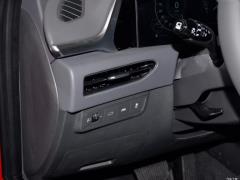 2020 270TGDi DCT GLS Элитное издание 2020 270TGDi DCT GLS Elite Edition Фото 6 из 92