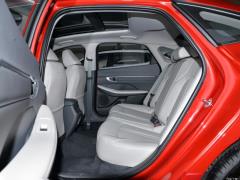 2020 270TGDi DCT GLS Элитное издание 2020 270TGDi DCT GLS Elite Edition Фото 58 из 92