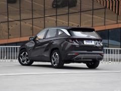 2021 Tucson L 1,5 т LUX Premium Edition 2021 Tucson L 1.5T LUX Premium Edition Фото 5 из 66