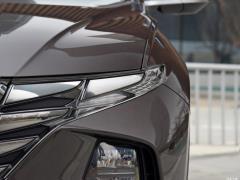 2021 Tucson L 1,5 т LUX Premium Edition 2021 Tucson L 1.5T LUX Premium Edition Фото 23 из 66
