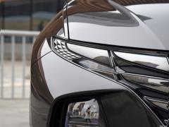 2021 Tucson L 1,5 т LUX Premium Edition 2021 Tucson L 1.5T LUX Premium Edition Фото 19 из 66
