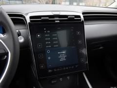 2021 Tucson L 1,5 т LUX Premium Edition 2021 Tucson L 1.5T LUX Premium Edition Фото 95 из 310