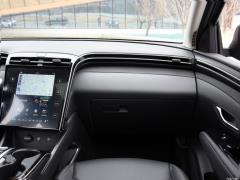 2021 Tucson L 1,5 т LUX Premium Edition 2021 Tucson L 1.5T LUX Premium Edition Фото 52 из 310