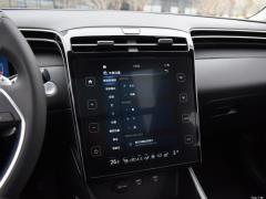 2021 Tucson L 1,5 т LUX Premium Edition 2021 Tucson L 1.5T LUX Premium Edition Фото 87 из 310