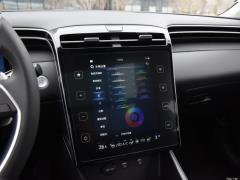 2021 Tucson L 1,5 т LUX Premium Edition 2021 Tucson L 1.5T LUX Premium Edition Фото 90 из 310