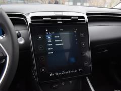 2021 Tucson L 1,5 т LUX Premium Edition 2021 Tucson L 1.5T LUX Premium Edition Фото 86 из 310