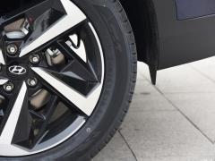 Полноприводная ТОП флагманской версии 240TGDi DCT 2021 года 2021 240TGDi DCT two-wheel drive TOP flagship version Фото 40 из 85