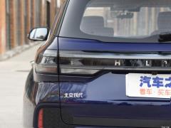 Полноприводная ТОП флагманской версии 240TGDi DCT 2021 года 2021 240TGDi DCT two-wheel drive TOP flagship version Фото 44 из 85