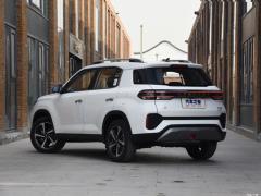 Полноприводная ТОП флагманской версии 240TGDi DCT 2021 года 2021 240TGDi DCT two-wheel drive TOP flagship version Фото 5 из 181
