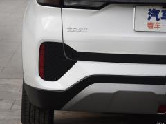 Полноприводная ТОП флагманской версии 240TGDi DCT 2021 года 2021 240TGDi DCT two-wheel drive TOP flagship version Фото 62 из 181