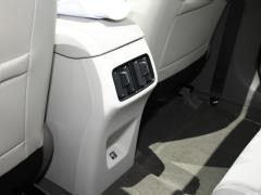 Полноприводная ТОП флагманской версии 240TGDi DCT 2021 года 2021 240TGDi DCT two-wheel drive TOP flagship version Фото 106 из 122