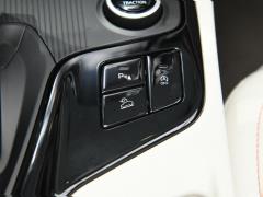 Полноприводная ТОП флагманской версии 240TGDi DCT 2021 года 2021 240TGDi DCT two-wheel drive TOP flagship version Фото 51 из 122