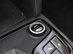 Полноприводная ТОП флагманской версии 240TGDi DCT 2021 года 2021 240TGDi DCT two-wheel drive TOP flagship version Фото 38 из 274