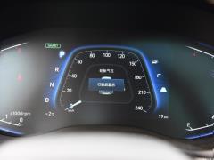 Полноприводная ТОП флагманской версии 240TGDi DCT 2021 года 2021 240TGDi DCT two-wheel drive TOP flagship version Фото 14 из 274