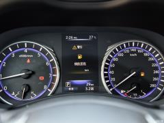 Роскошное спортивное издание S 2.0T 2019 года 2019 S 2.0T Luxury Sports Edition Фото 18 из 75