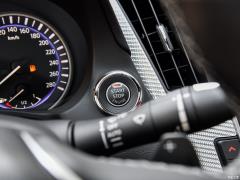 Роскошное спортивное издание S 2.0T 2019 года 2019 S 2.0T Luxury Sports Edition Фото 20 из 75