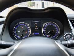Роскошное спортивное издание S 2.0T 2019 года 2019 S 2.0T Luxury Sports Edition Фото 16 из 75