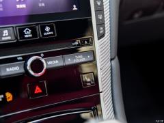 Роскошное спортивное издание S 2.0T 2019 года 2019 S 2.0T Luxury Sports Edition Фото 29 из 75