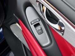 Роскошное спортивное издание S 2.0T 2019 года 2019 S 2.0T Luxury Sports Edition Фото 67 из 75