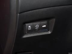 Версия 2.0T Deluxe, 2019 г. 2019 2.0T Deluxe Edition Фото 7 из 75