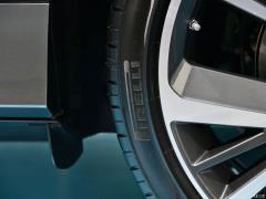 2020 EV400 HSE 2020 EV400 HSE Фото 56 из 176