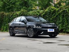2020 г., 380T GT-Line Premium Technology Edition 2020 380T GT-Line Premium Technology Edition Фото 3 из 70