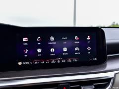 2020 г., 380T GT-Line Ultimate Edition 2020 380T GT-Line Ultimate Edition Фото 24 из 193