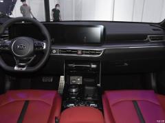 2020 г., 380T GT-Line Ultimate Edition 2020 380T GT-Line Ultimate Edition Фото 3 из 53