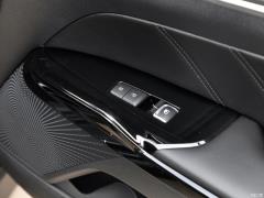 2020 г., 380T GT-Line Premium Technology Edition 2020 380T GT-Line Premium Technology Edition Фото 421 из 710
