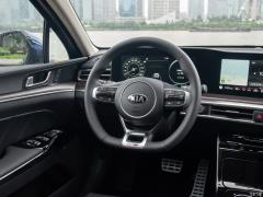 Фото Kia K5 , фото салона