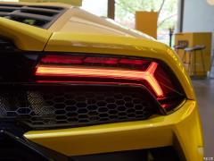 Huracán EVO RWD 2020 года 2020 Huracán EVO RWD Фото 25 из 30